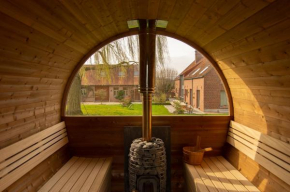 Vakantiewoning L'Eau Tendre in Ellezelles, met wellness en buitenzwembad met overkapping
